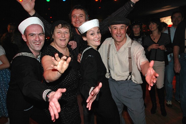 min 2006 11 25 riot 336